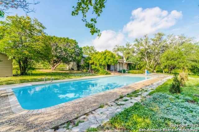 606 FM 289, Comfort, TX 78013