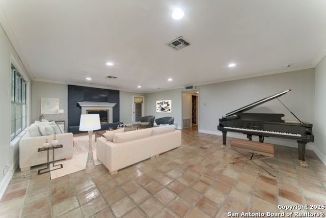 606 FM 289, Comfort, TX 78013