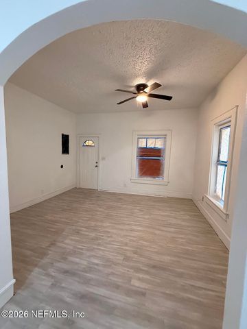 1555 W 6TH Street, Jacksonville, FL 32209