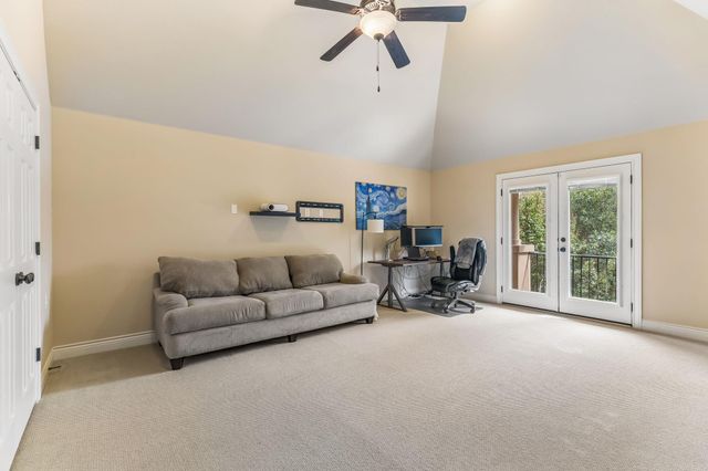 205 E Adelanta PL, Round Rock, TX 78681