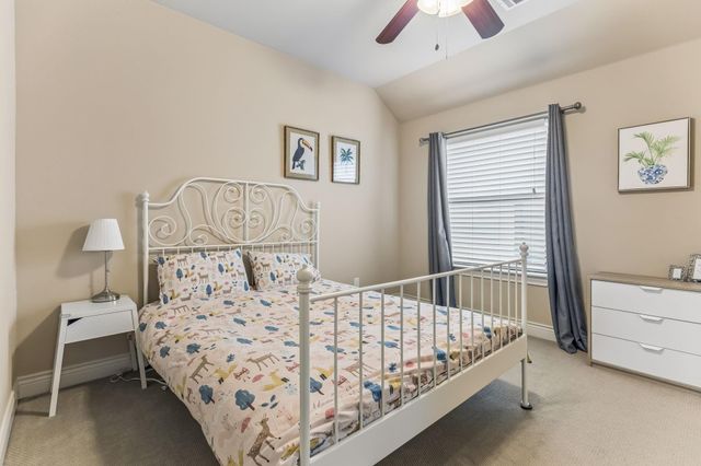 205 E Adelanta PL, Round Rock, TX 78681