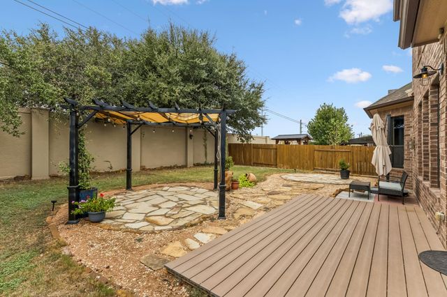205 E Adelanta PL, Round Rock, TX 78681