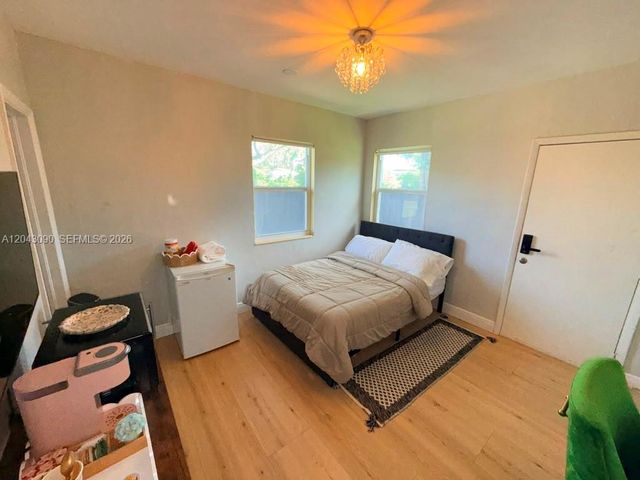 201 Flagler Dr 201, Miami Springs, FL 33166