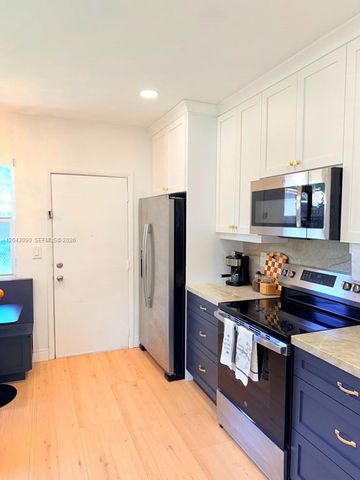 201 Flagler Dr 201, Miami Springs, FL 33166