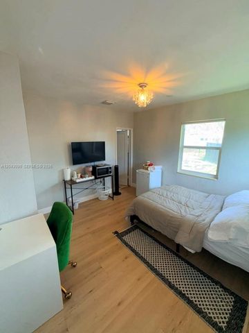 201 Flagler Dr 201, Miami Springs, FL 33166