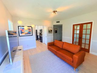 201 Flagler Dr 201, Miami Springs, FL 33166