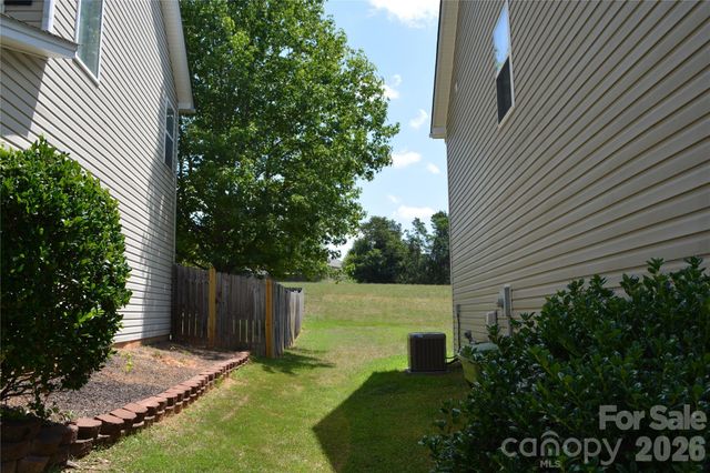 4351 Stone Mountain Drive, Gastonia, NC 28054