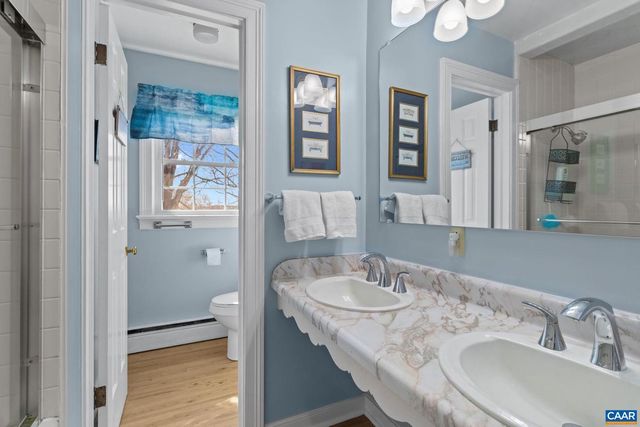 3258 W RIVER RD, Scottsville, VA 24590