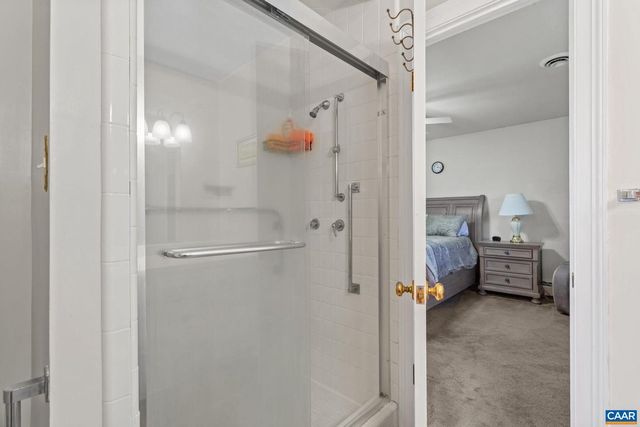 3258 W RIVER RD, Scottsville, VA 24590