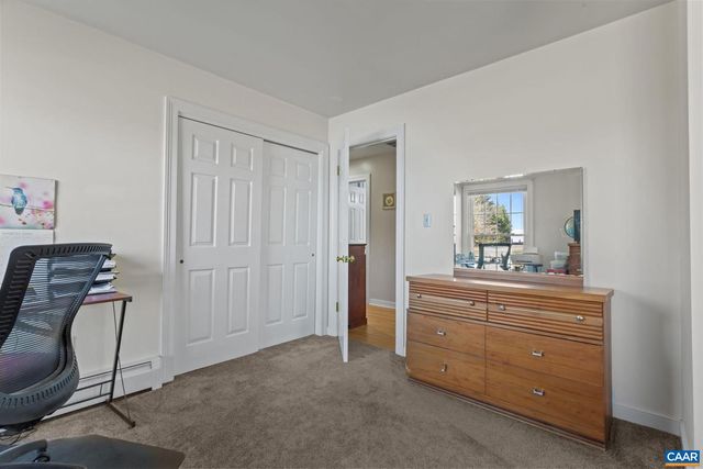 3258 W RIVER RD, Scottsville, VA 24590