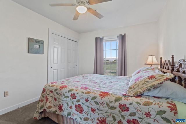 3258 W RIVER RD, Scottsville, VA 24590