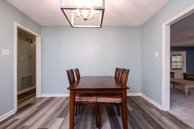 315 Oaklawn Circle, Little Rock, AR 72206