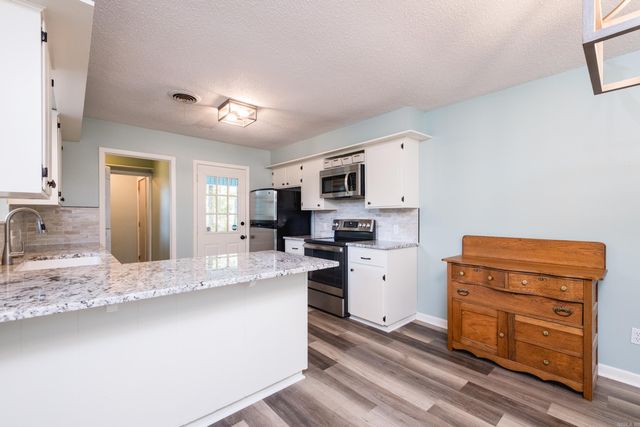 315 Oaklawn Circle, Little Rock, AR 72206