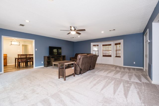 315 Oaklawn Circle, Little Rock, AR 72206