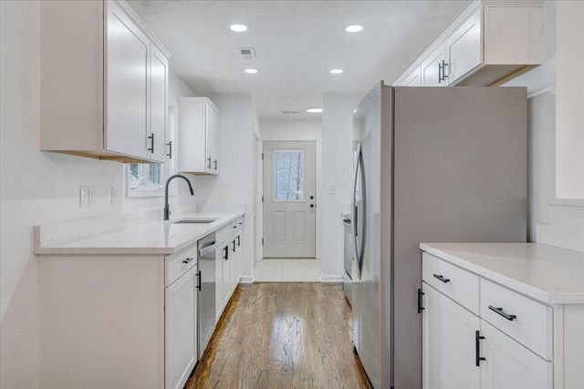 5613 Midway DR, Roanoke, VA 24018