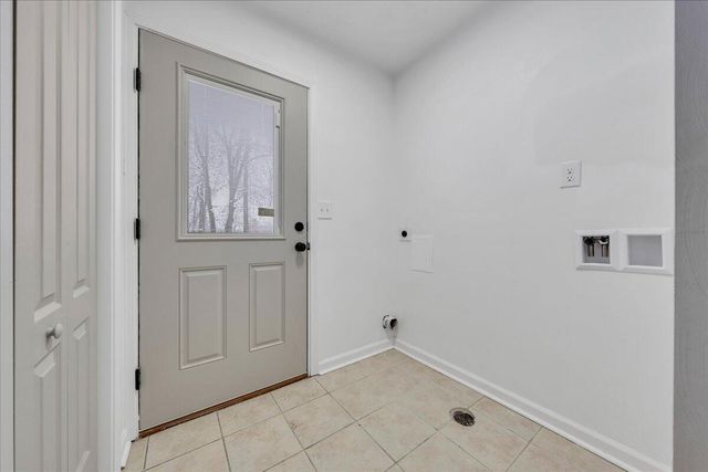 5613 Midway DR, Roanoke, VA 24018