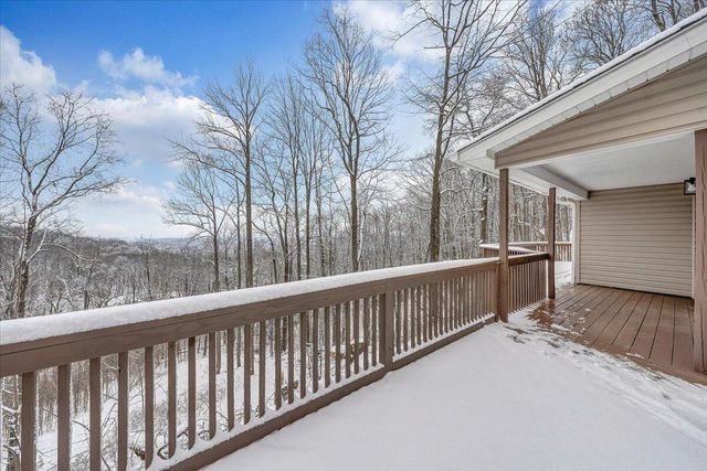 5613 Midway DR, Roanoke, VA 24018