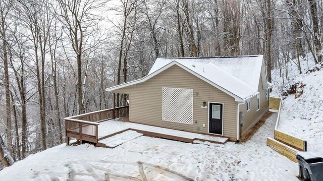 5613 Midway DR, Roanoke, VA 24018