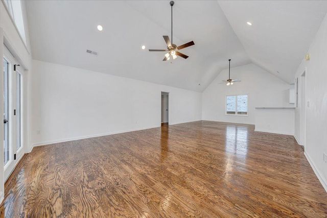 5613 Midway DR, Roanoke, VA 24018