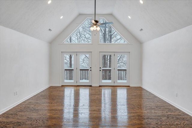 5613 Midway DR, Roanoke, VA 24018