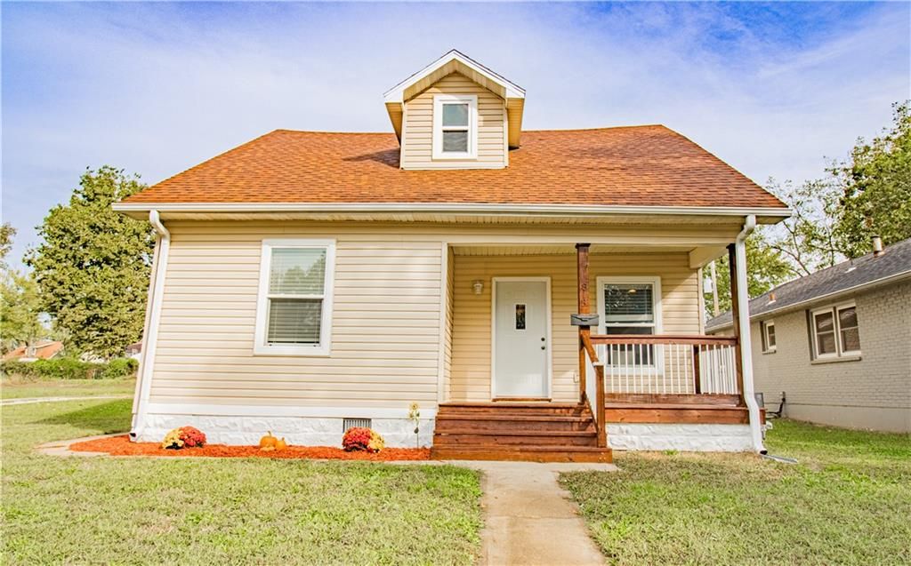 813 E 16th Street, Sedalia, MO 65301