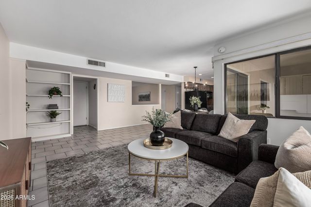 11118 W CAMEO Drive, Sun City, AZ 85351