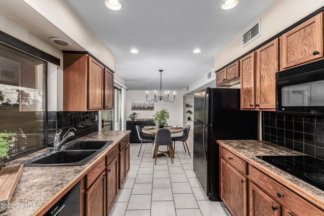 11118 W CAMEO Drive, Sun City, AZ 85351