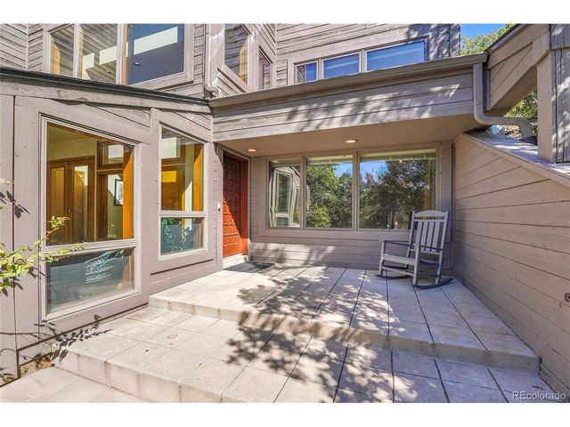 25 Oakridge Dr, Castle Rock, CO 80104