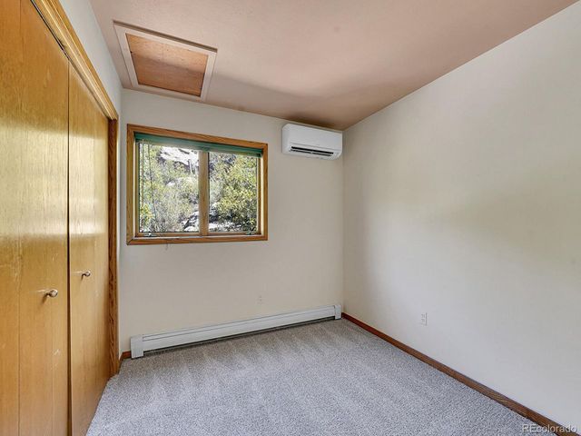 25 Oakridge Dr, Castle Rock, CO 80104