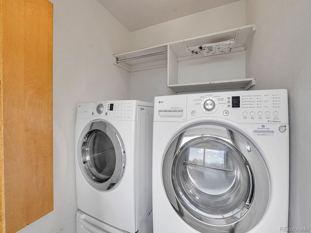 25 Oakridge Dr, Castle Rock, CO 80104