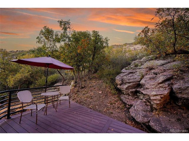 25 Oakridge Dr, Castle Rock, CO 80104