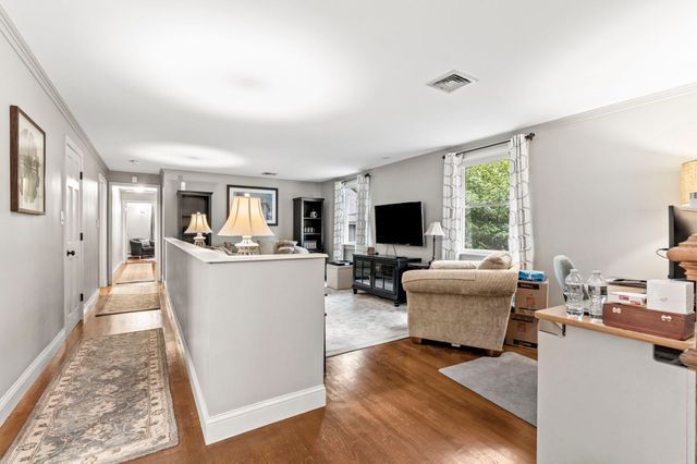 202 Lacy St, North Andover, MA 01845