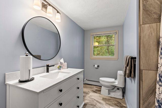 202 Lacy St, North Andover, MA 01845