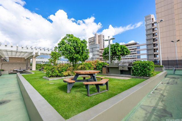2333 Kapiolani Boulevard 1301, Honolulu, HI 96826