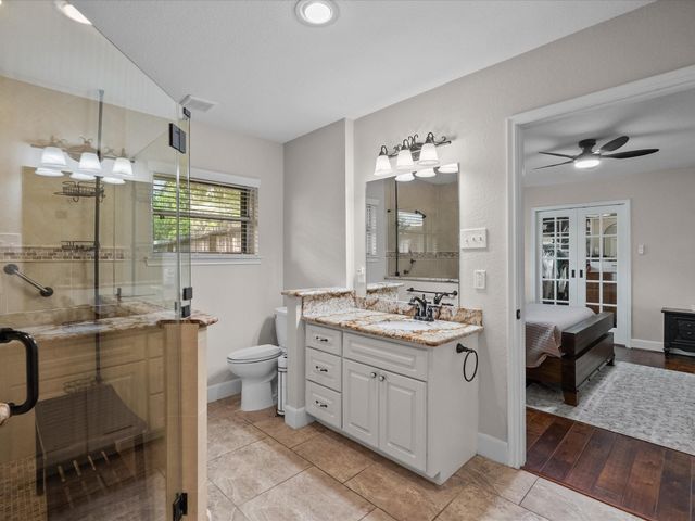 1613 S Hood Street, Alvin, TX 77511