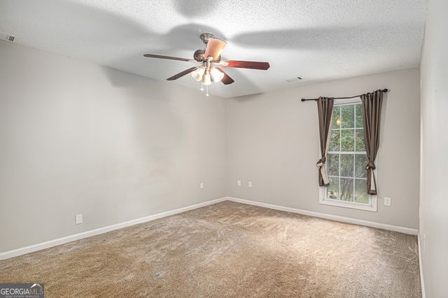 382 Freeman Drive, Maysville, GA 30558