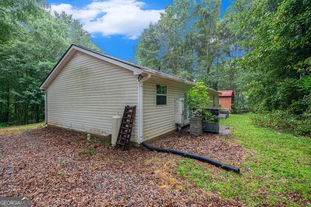 382 Freeman Drive, Maysville, GA 30558