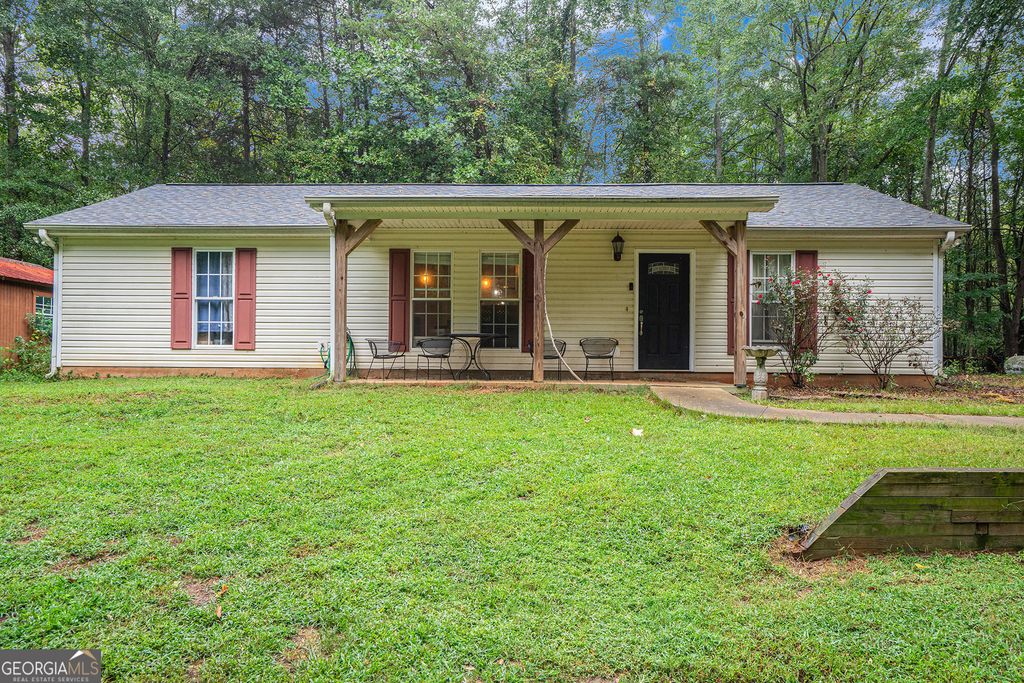 382 Freeman Drive, Maysville, GA 30558