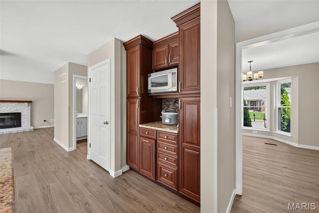 1525 Atlantic Crossing Drive, Fenton, MO 63026