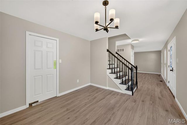 1525 Atlantic Crossing Drive, Fenton, MO 63026