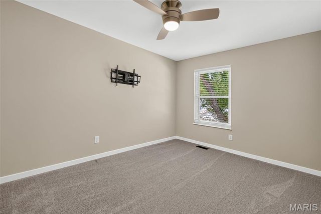 1525 Atlantic Crossing Drive, Fenton, MO 63026