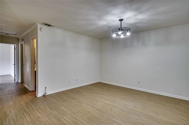 2807 Sprucewood Street A and B, Bryan, TX 77801