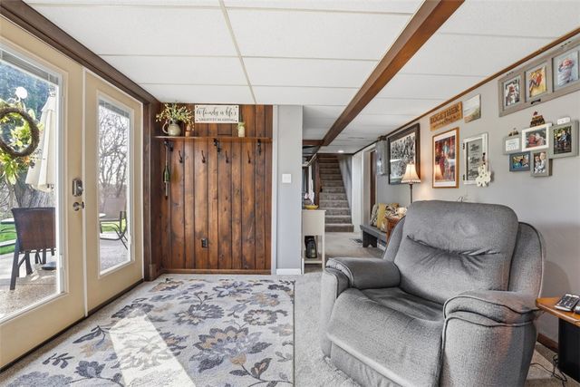 157 Broadbent Rd, Ohio Twp, PA 15143