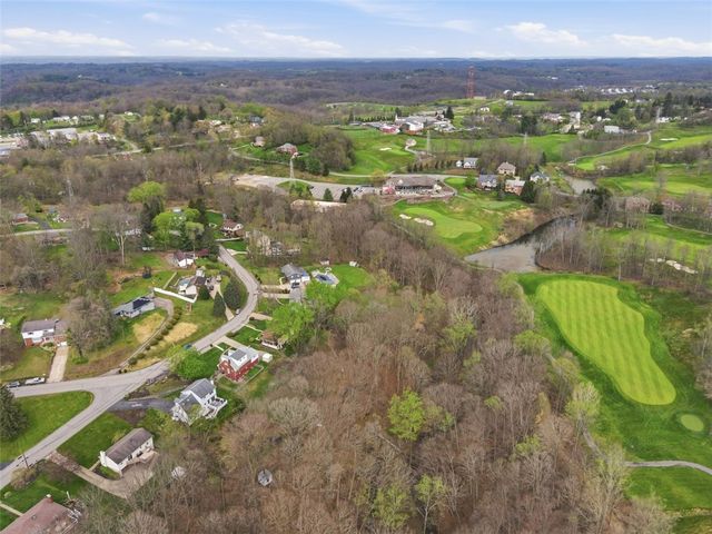 157 Broadbent Rd, Ohio Twp, PA 15143