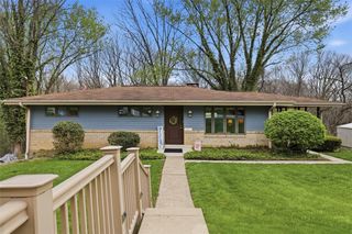 157 Broadbent Rd, Ohio Twp, PA 15143