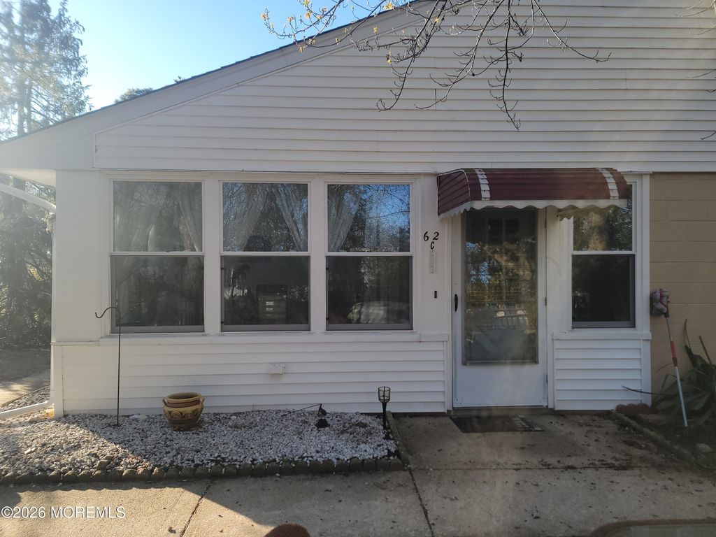 62 C Kennedy Drive, Whiting, NJ 08759