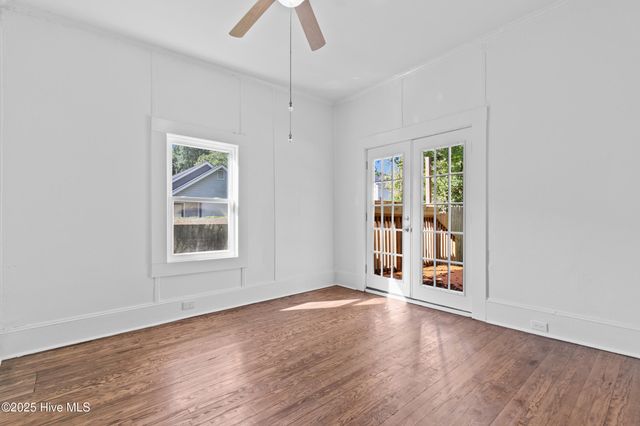 609 N 10th Street, Wilmington, NC 28401