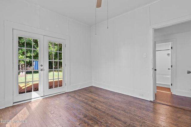 609 N 10th Street, Wilmington, NC 28401