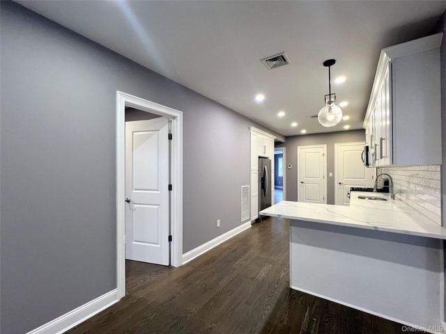 6802 Jay Avenue, Maspeth, NY 11378