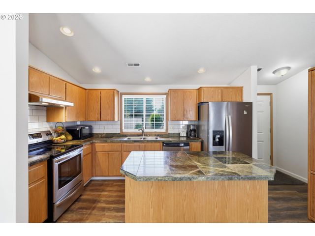 2915 Ne 161ST Ave, Vancouver, WA 98682